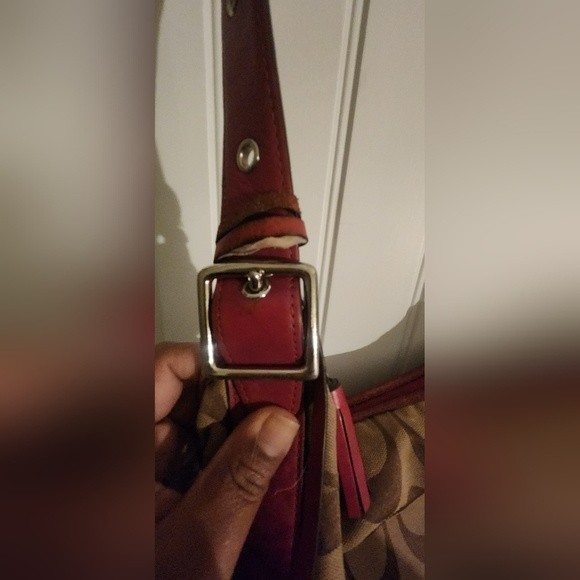 💝2/$30 Authentic Coach®️ Legacy Signature Crossbody Duffle 👜 - Picture 15 of 16